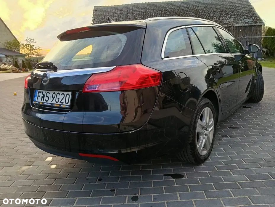 Opel Insignia 2.0 CDTI - 8