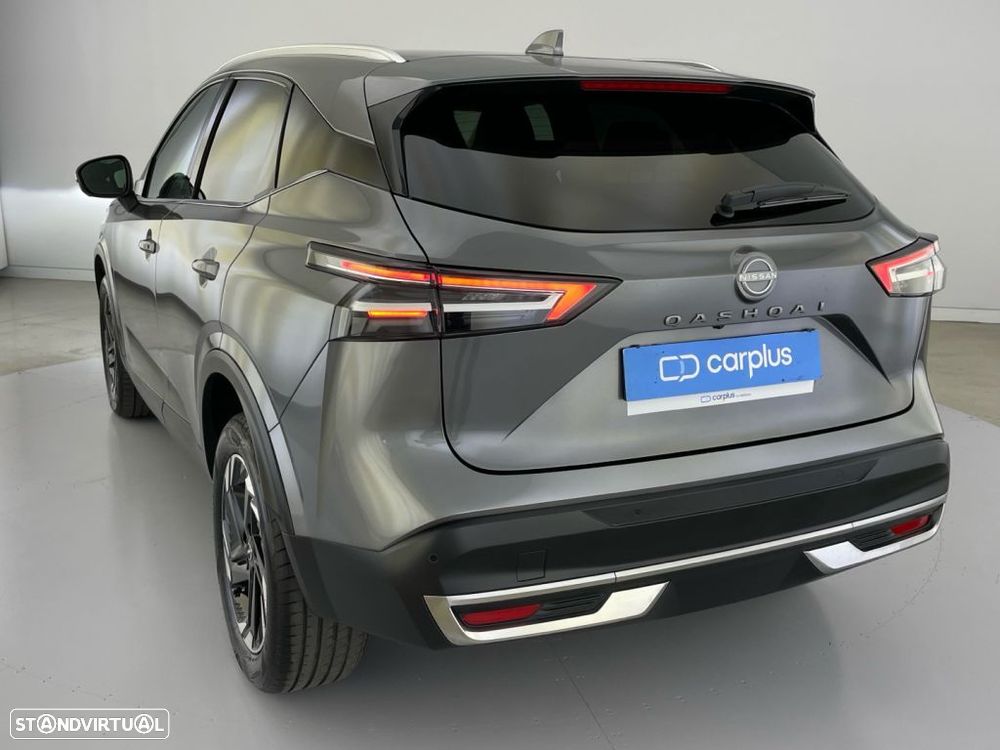 Nissan Qashqai 1.3 DIG-T Advance Xtronic - 27
