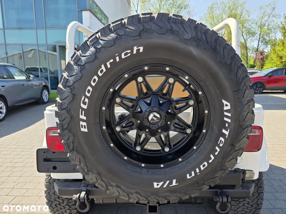 Jeep Wrangler - 38