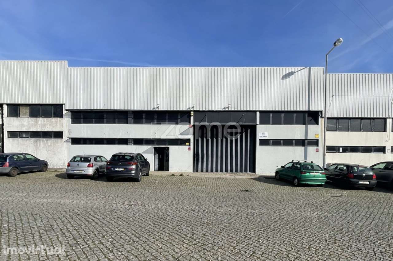 Armazém com 800 m² no Castelo da Maia – Oportunidade de Investiment... - Grande imagem: 2/23
