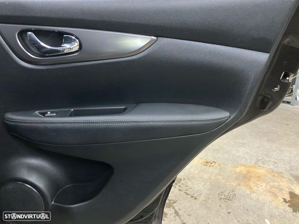 Nissan Qashqai 1.3 DIG-T N-Connecta - 20