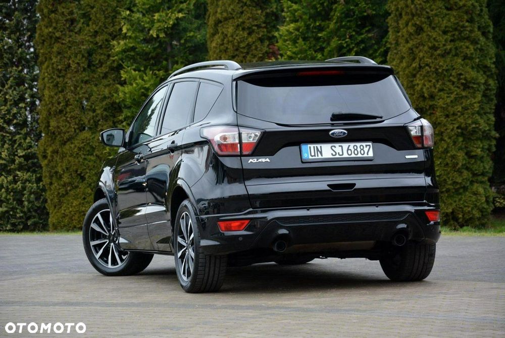 Ford Kuga 1.5 EcoBoost 2x4 ST-Line - 6