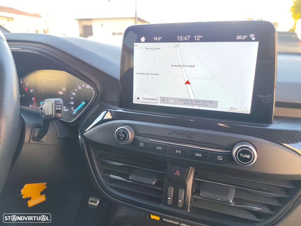 Ford Focus SW 1.0 EcoBoost MHEV ST-Line Design SIP - 35