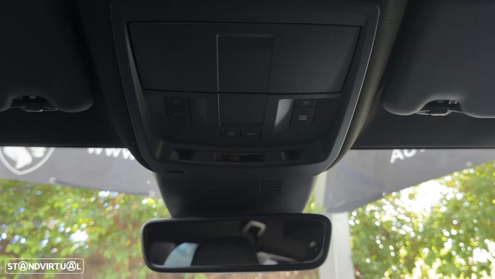 Peugeot 5008 1.2 Hybrid Allure e-DCS6 - 14