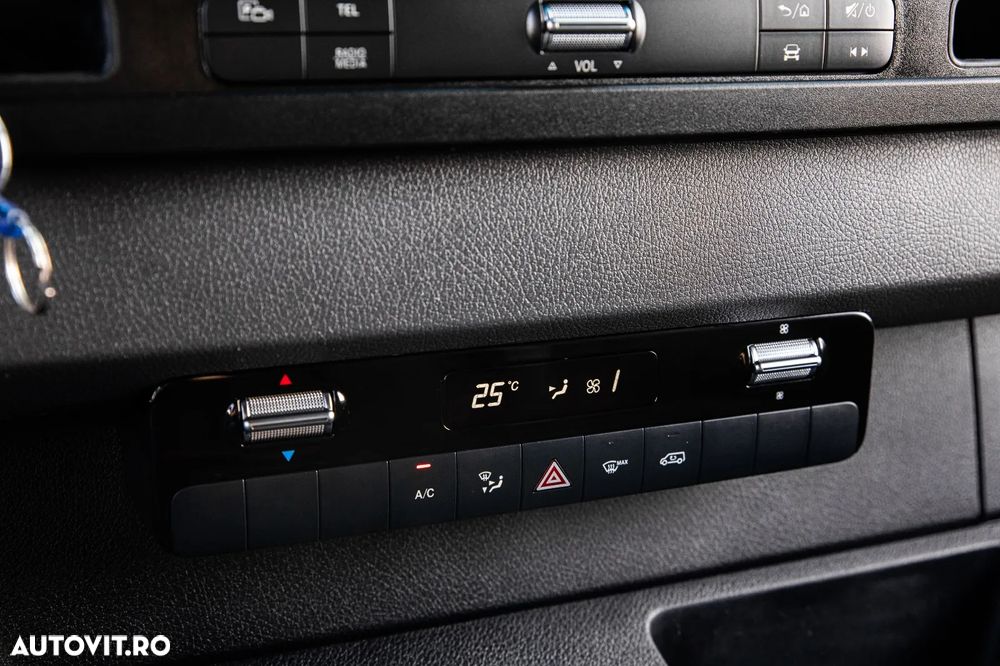 Mercedes-Benz Sprinter 313 - 27