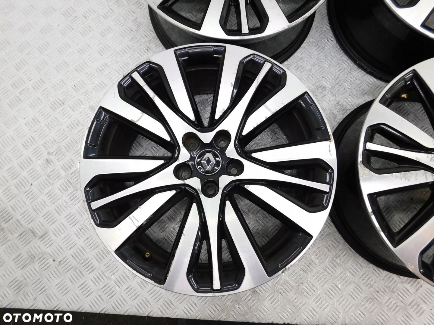 4x FELGI ALUMINIOWE 5x114,3 8Jx19 RENAULT ESPACE V TALISMAN KOLEOS II - 2