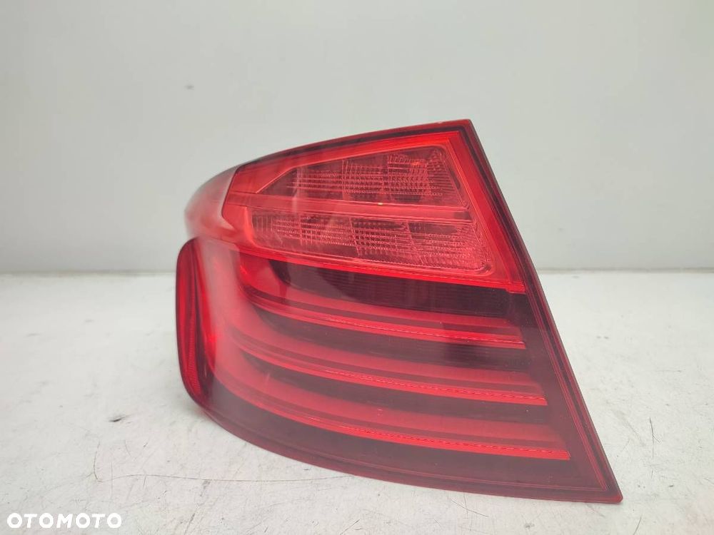 LAMPA LED TYŁ TYLNA LEWA W BŁOTNIK BMW 5 F10 LIFT EUROPA - 2