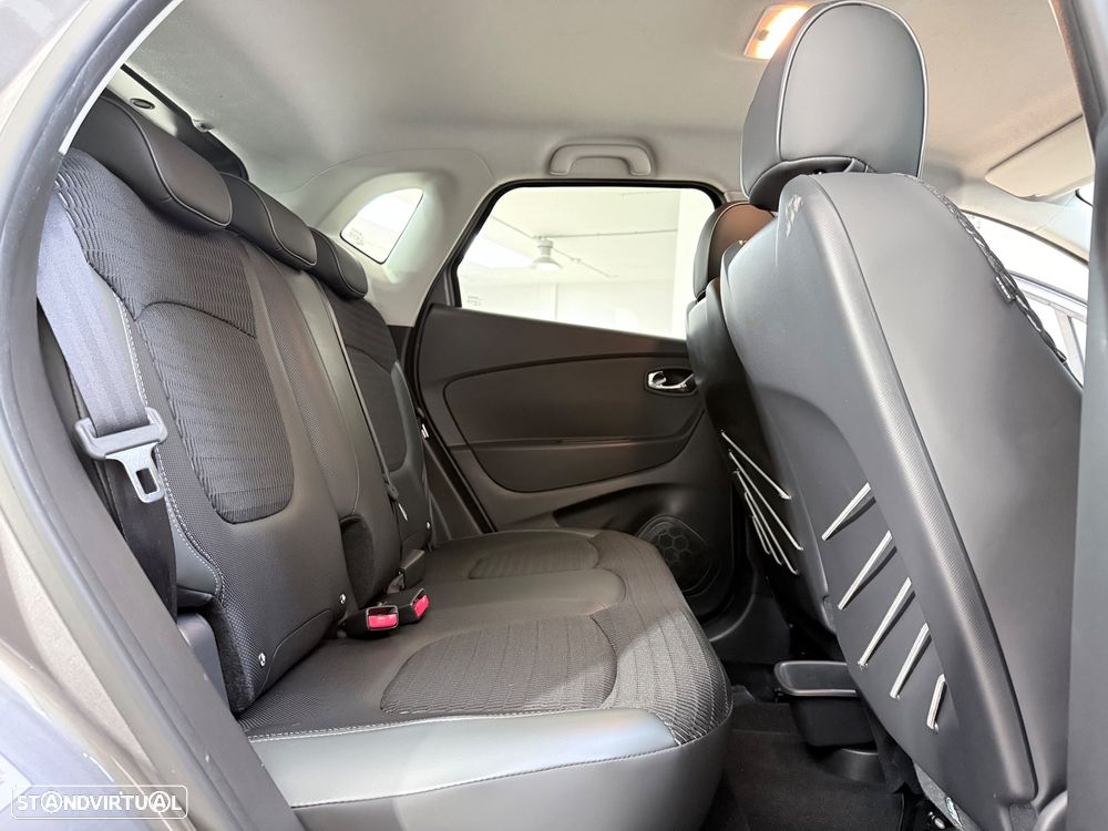 Renault Captur ENERGY TCe 120 EDC Luxe - 18