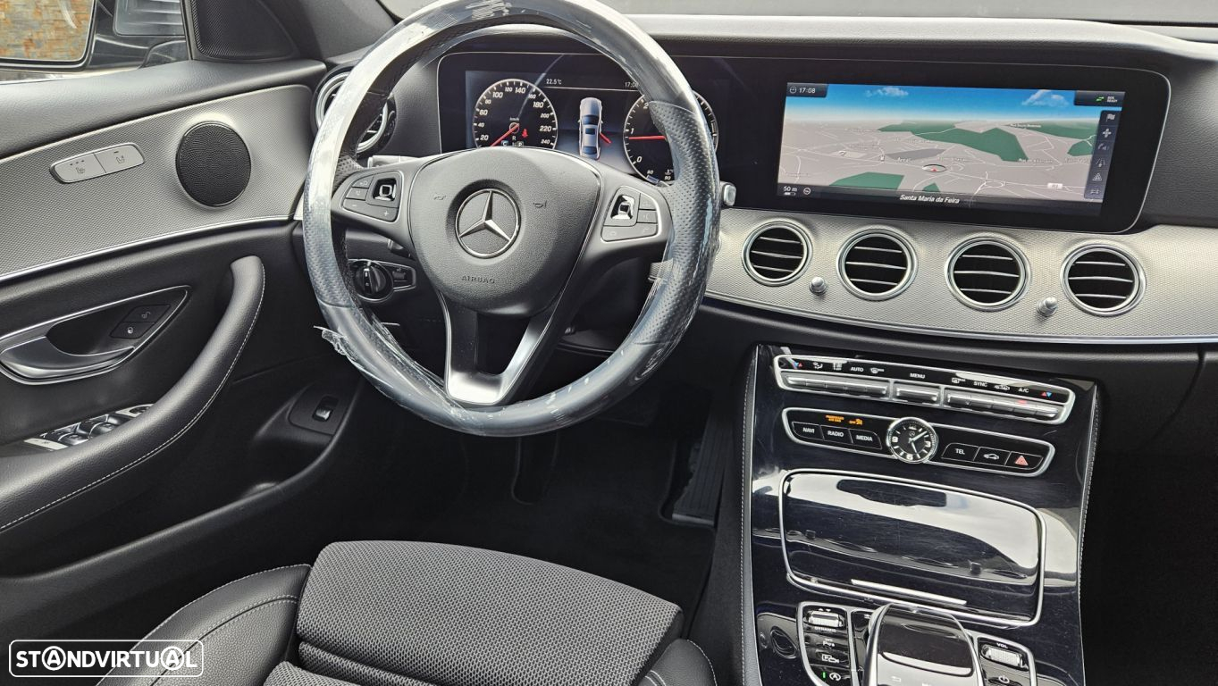 Mercedes-Benz E 220 d Avantgarde+ - 27