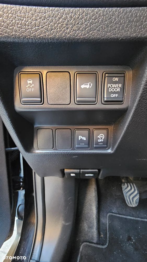 Nissan X-Trail 1.6 DCi Tekna 4WD - 10