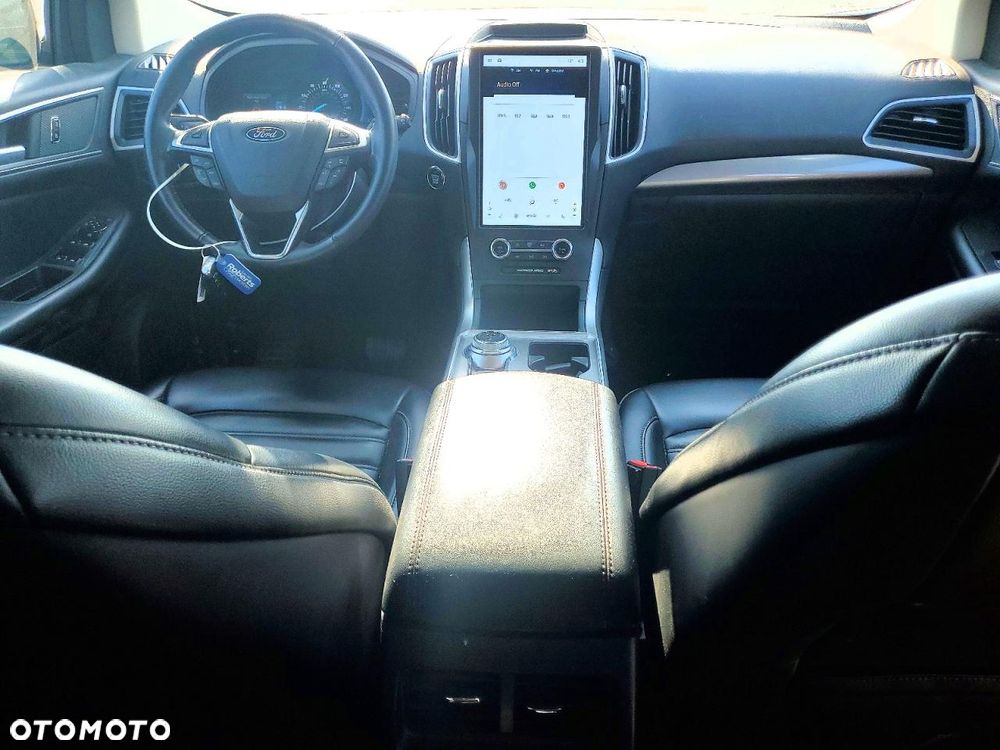 Ford Edge - 10