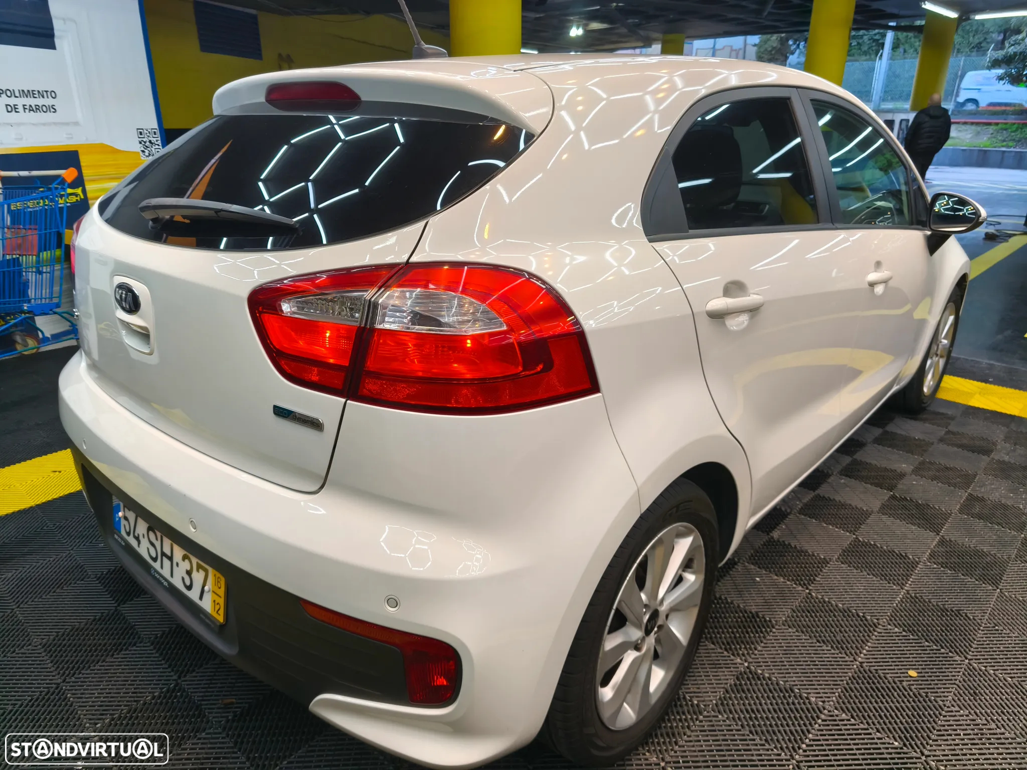 Kia Rio 1.1 CRDi LX - 9