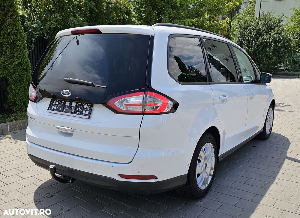 Ford Galaxy - 6