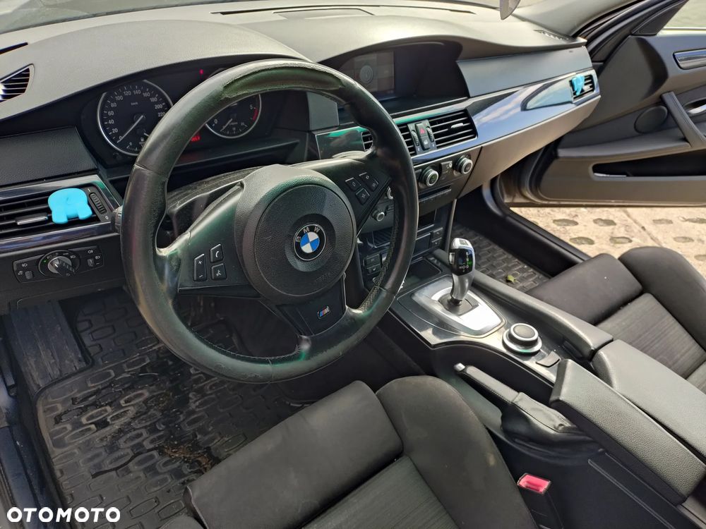 BMW Seria 5 - 21