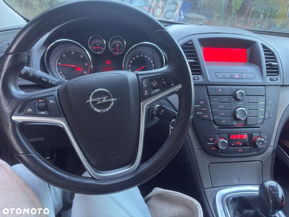 Opel Insignia 2.0 CDTI - 4