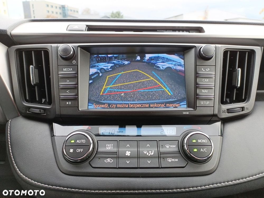 Toyota RAV4 2.0 D-4D Style 4x2 - 19