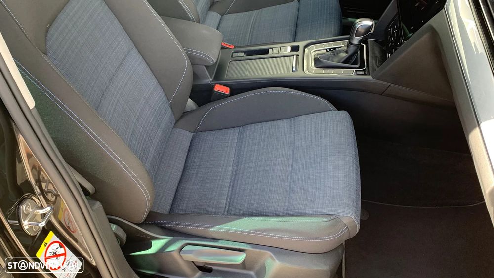 VW Passat Variant 1.4 TSI Plug-In-Hybrid DSG GTE - 29