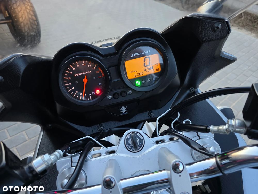 Suzuki Bandit - 10