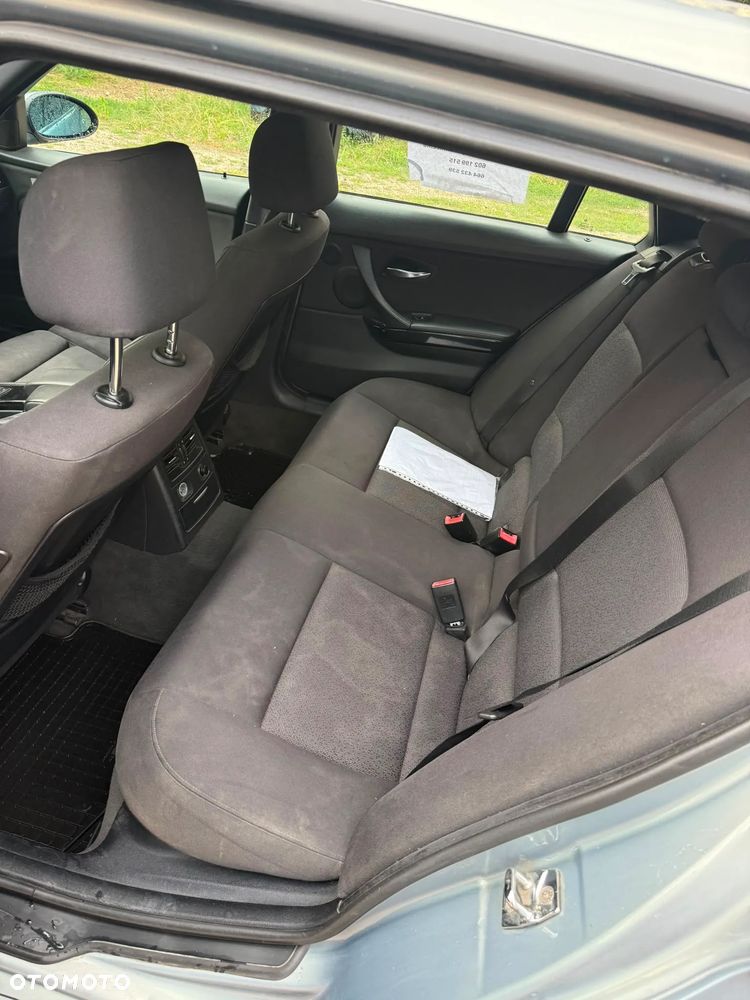 BMW Seria 3 320d DPF Edition Fleet Sport - 14