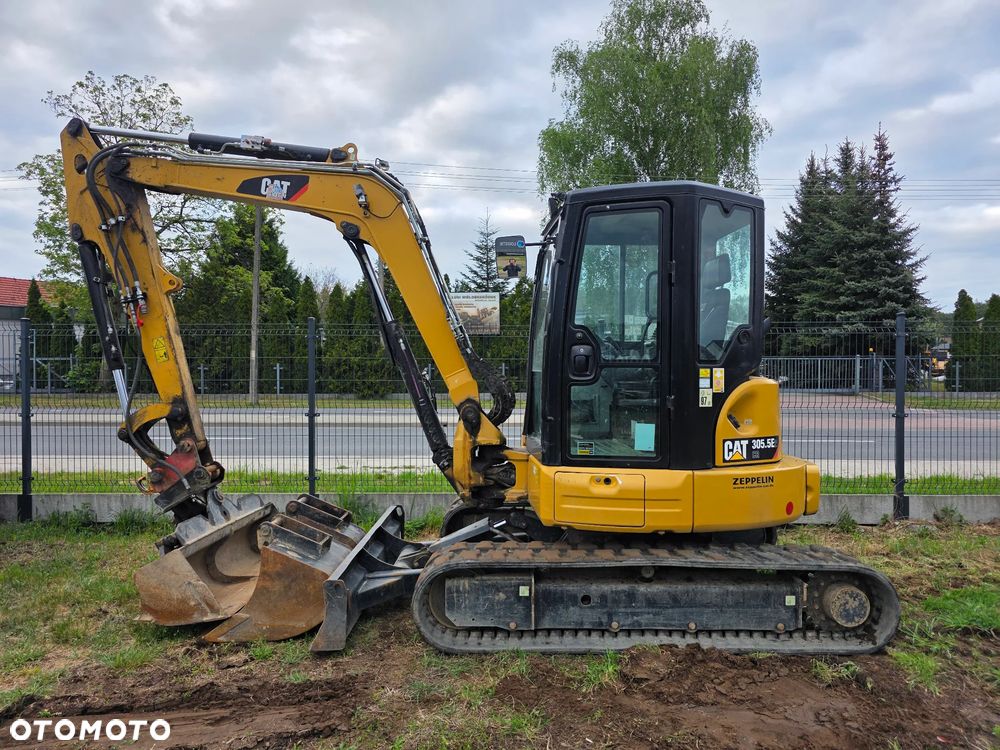 Caterpillar CAT 305 - 1