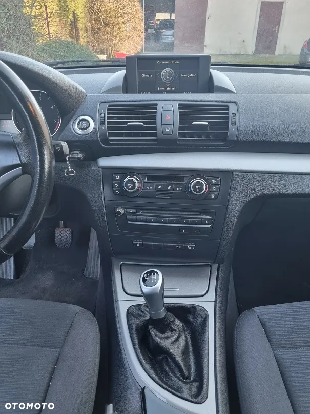 BMW Seria 1 118d - 9