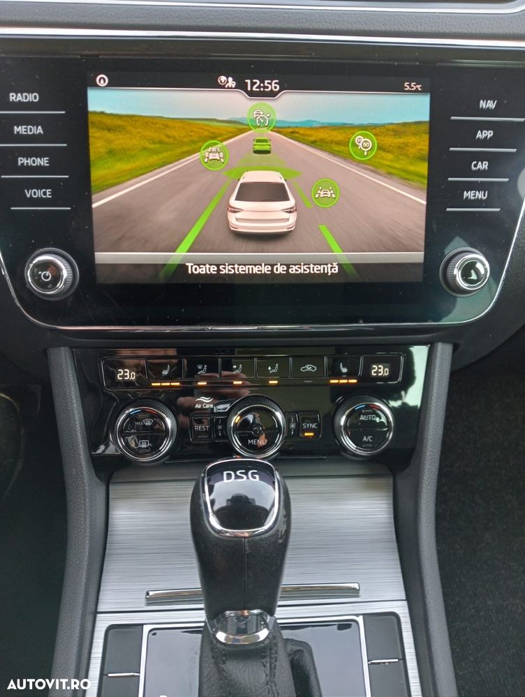 Skoda Superb 2.0 TDI DSG Ambition - 13