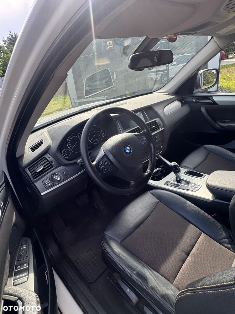 BMW X3 xDrive30d Advantage - 14