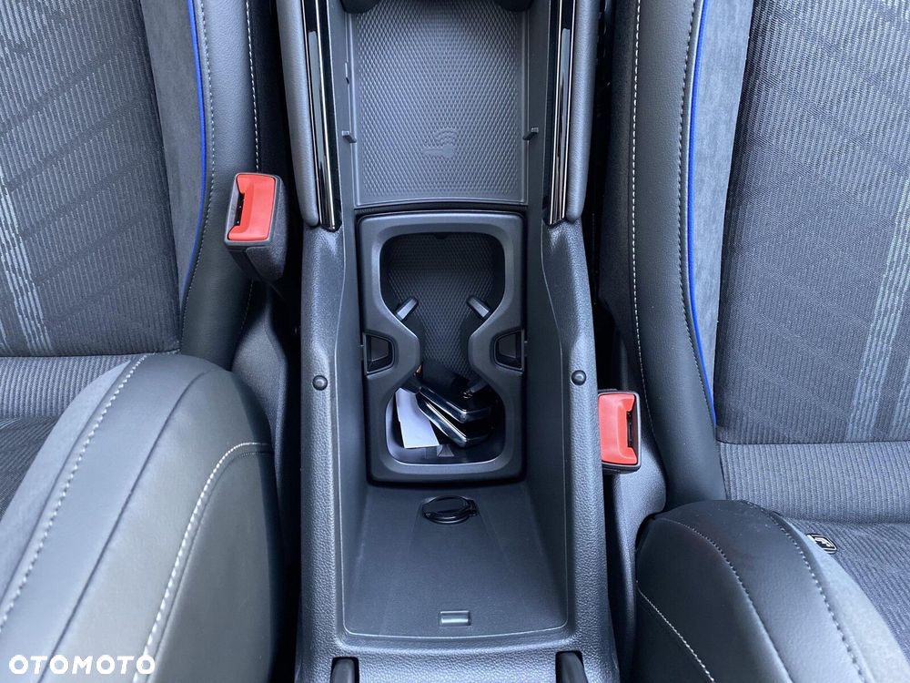 Volkswagen Tiguan - 27