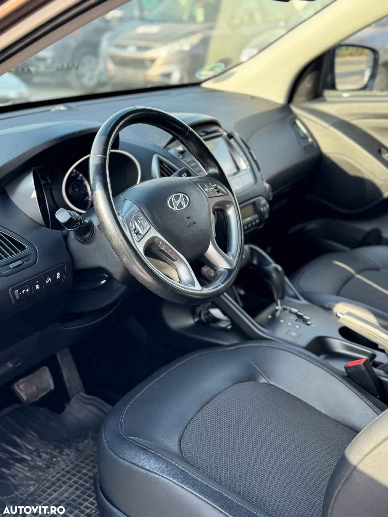 Hyundai ix35 2.0 CRDI 4WD Automatik Style - 7
