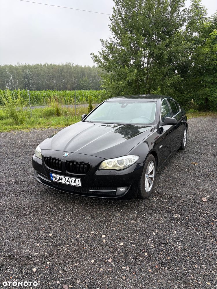 BMW Seria 5 528i xDrive Modern Line - 4
