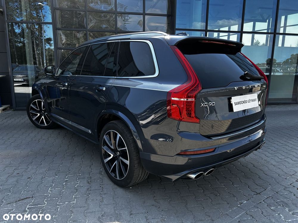 Volvo XC 90 - 6