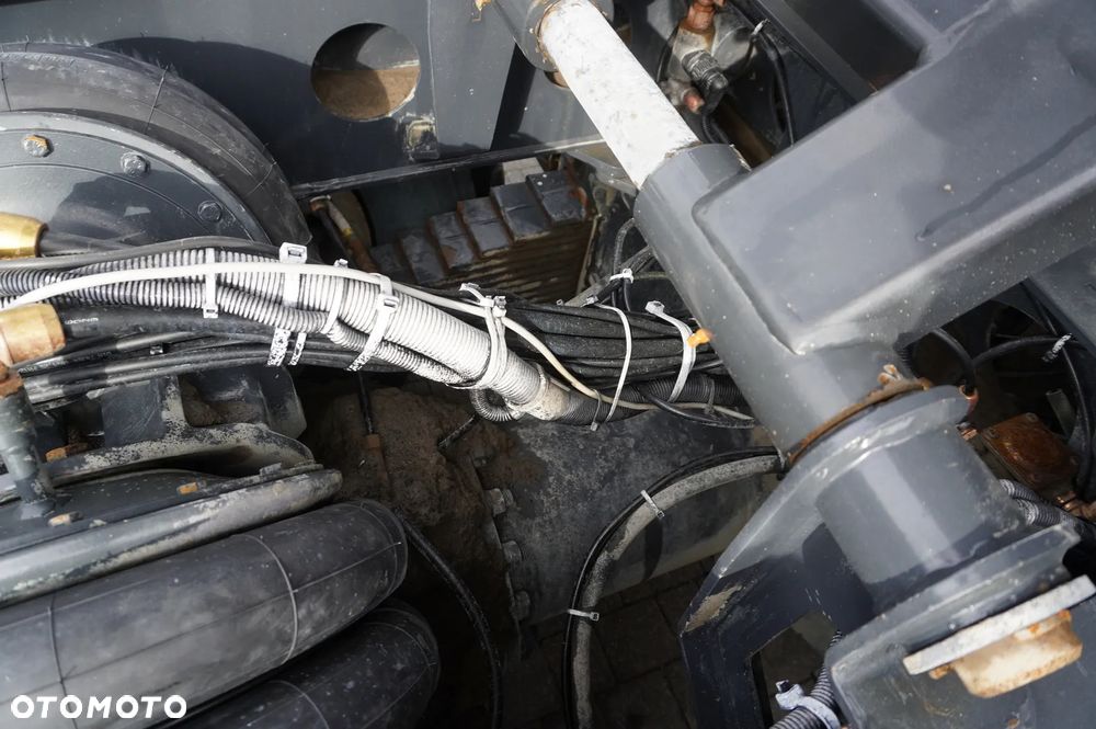 Tatra Phoenix 8x8 Twin-Steer Quad/A / 30 tys. km!!! - 27