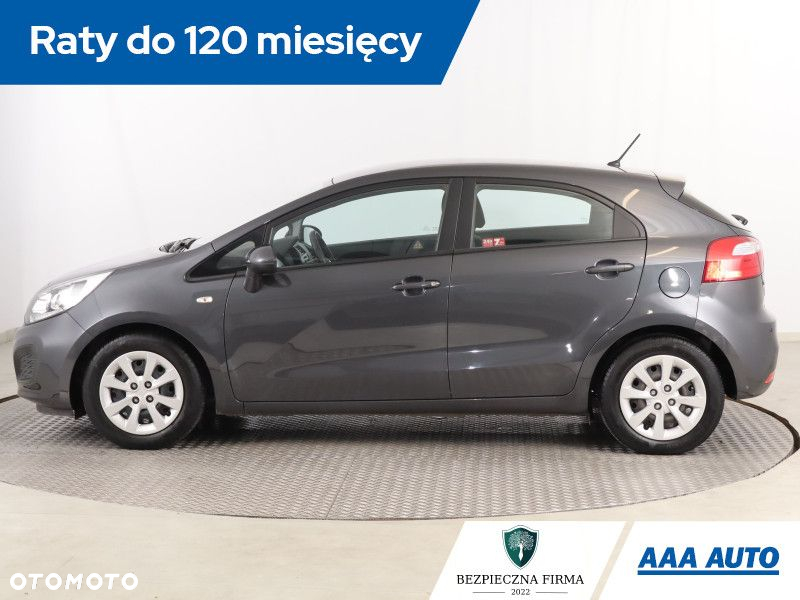 Kia Rio - 3