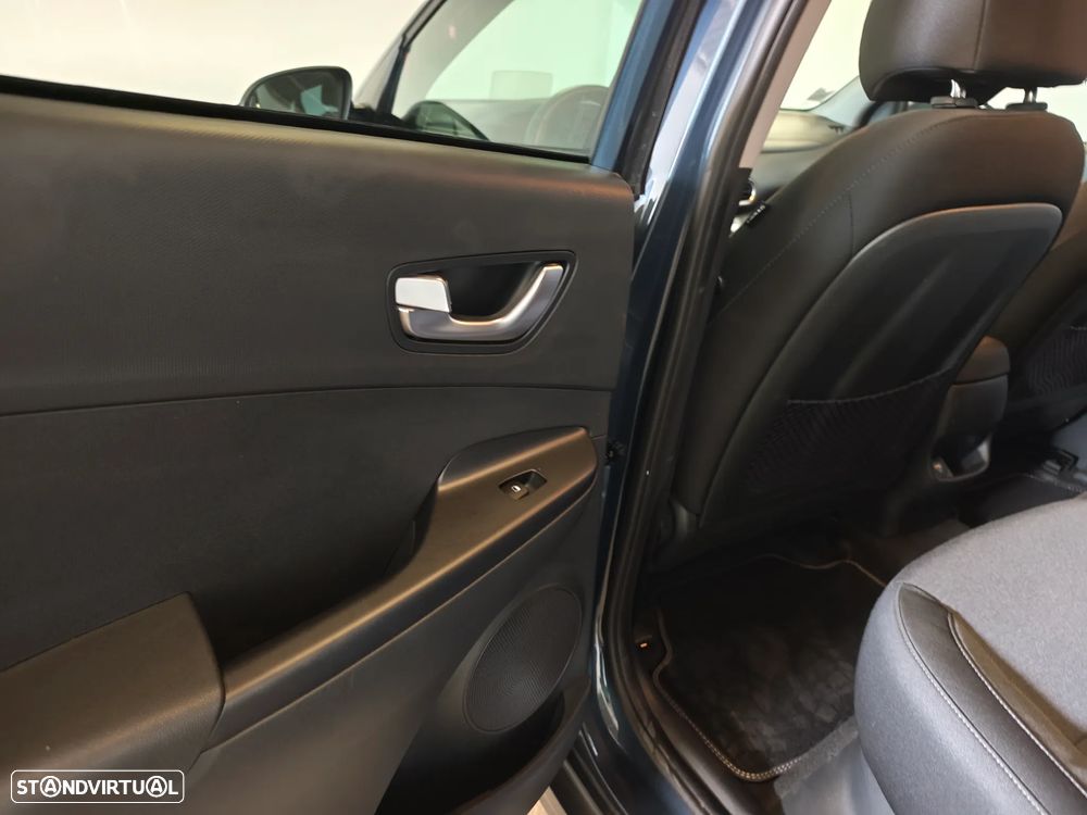 Hyundai Kauai 48.4 kWh Premium - 17
