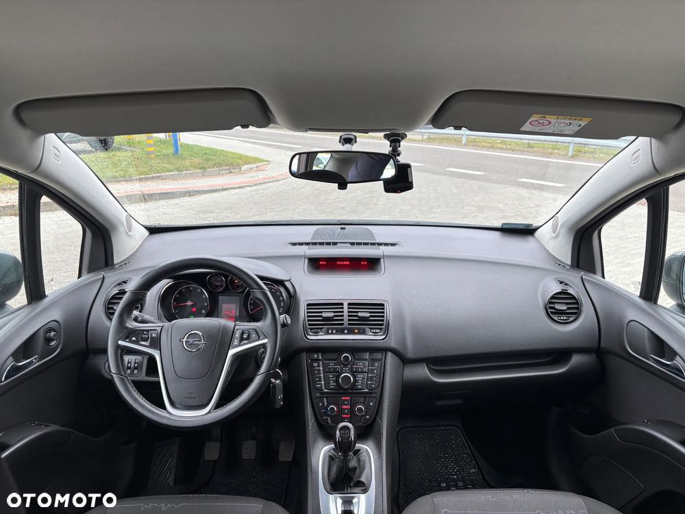 Opel Meriva - 18
