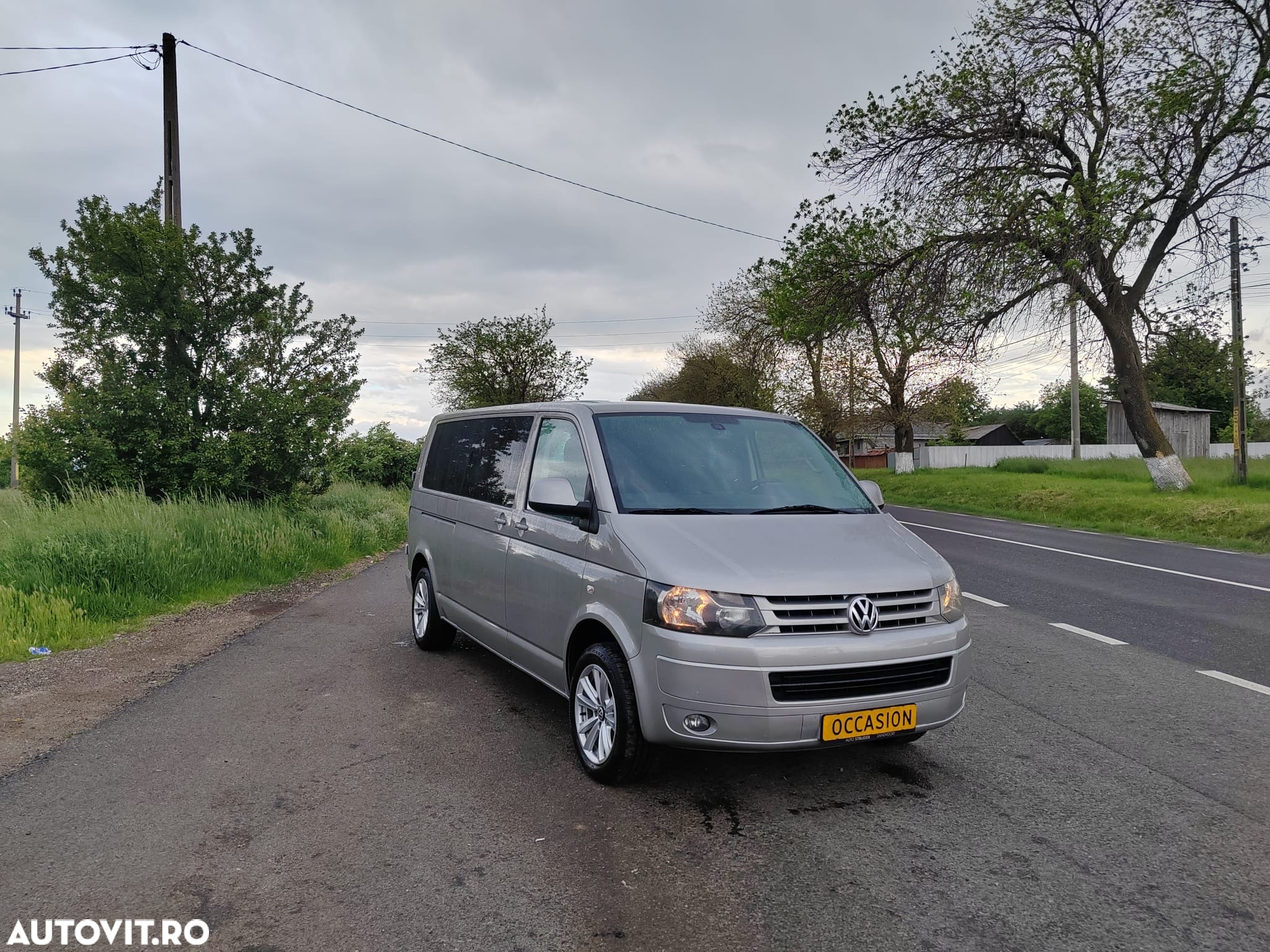 Volkswagen Transporter - 2