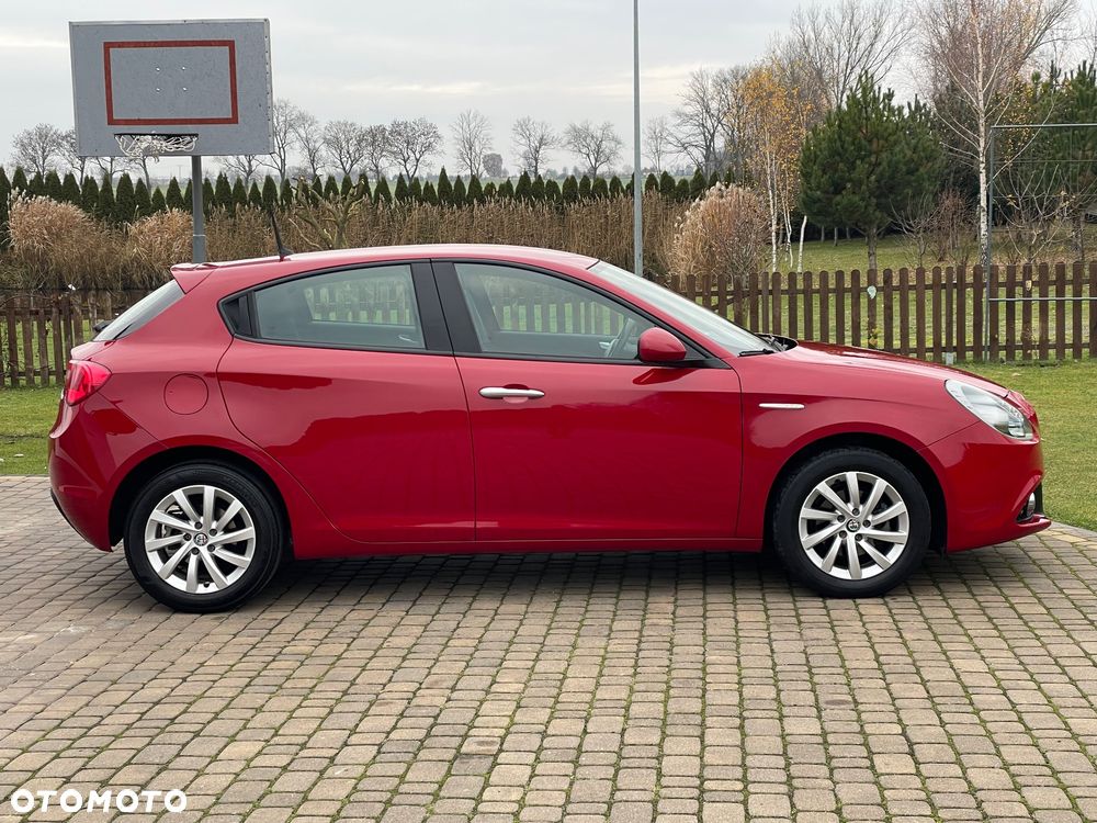 Alfa Romeo Giulietta - 12