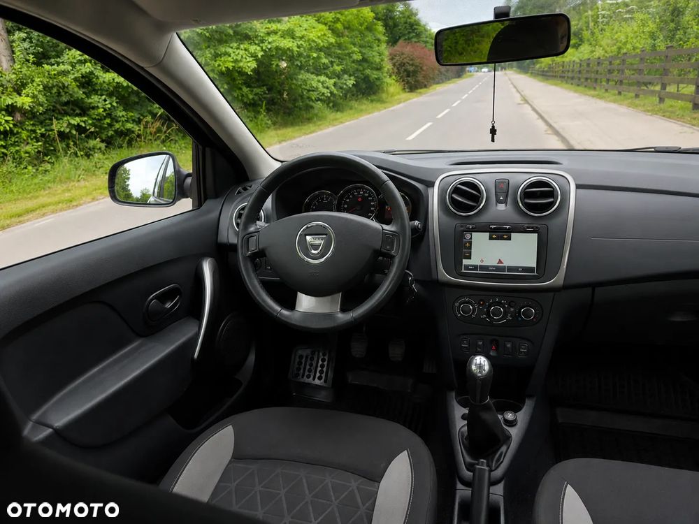 Dacia Sandero Stepway dCi 90 (S&S) Celebration - 28