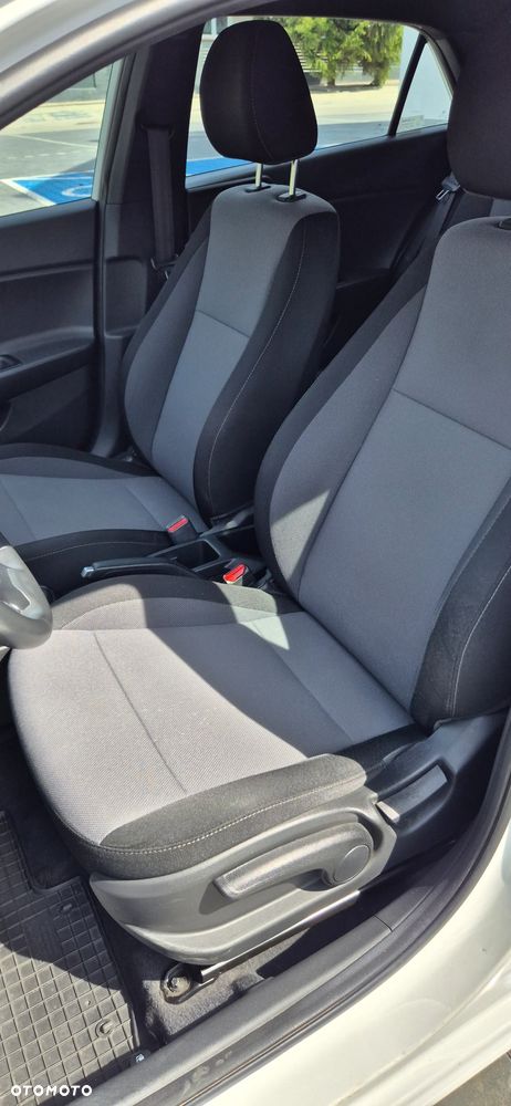 Hyundai i20 1.2 Classic Plus - 20