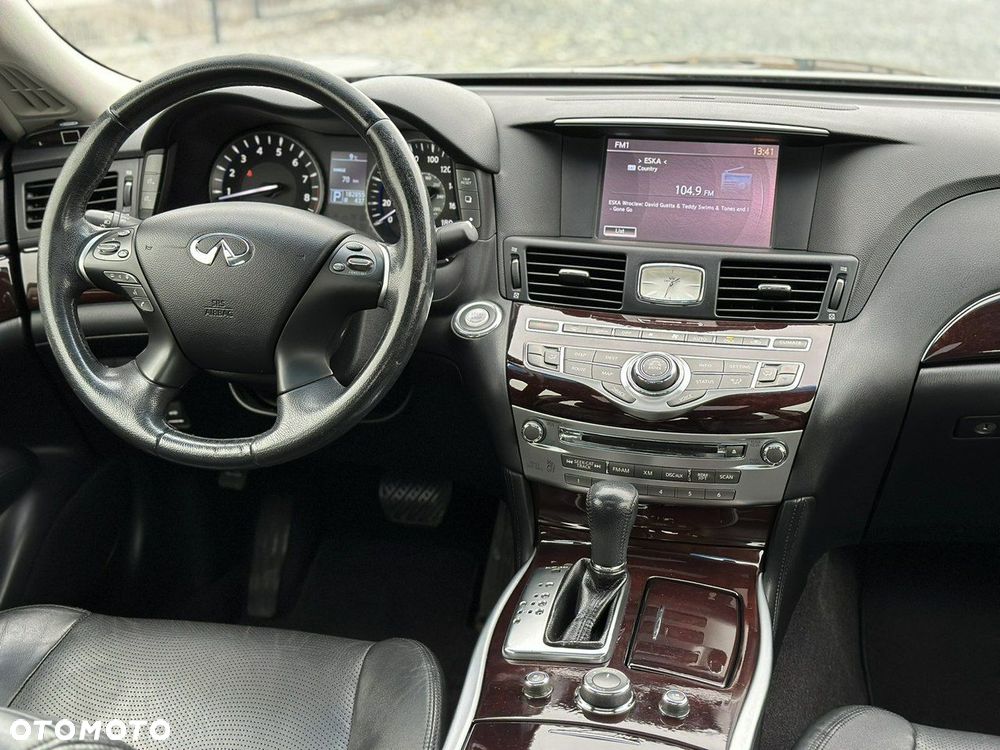 Infiniti M M37 - 4