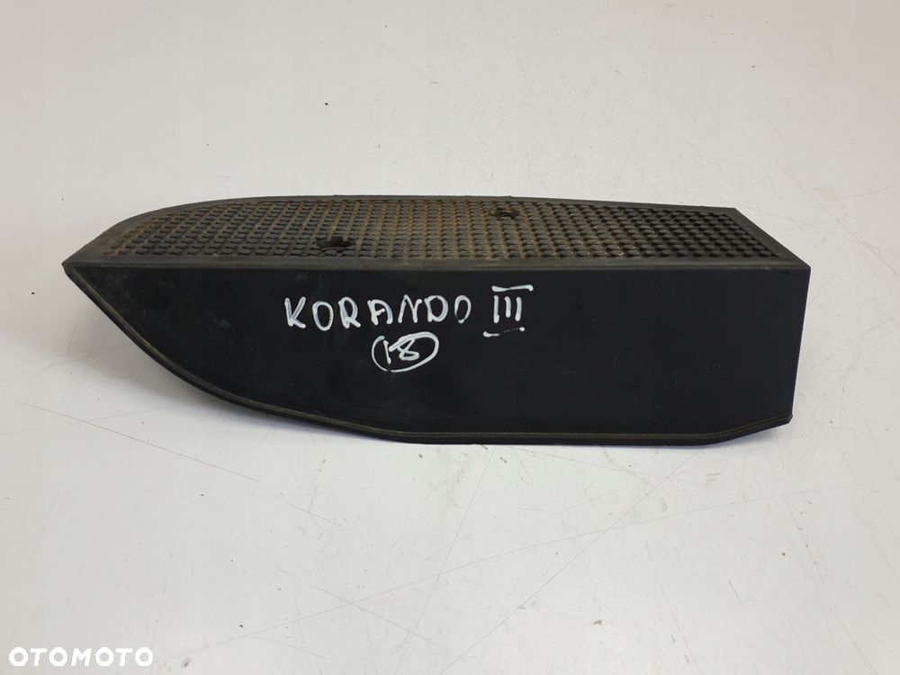 SsangYong Korando III OSŁONA PRÓG nakładka PROGOWA - 1