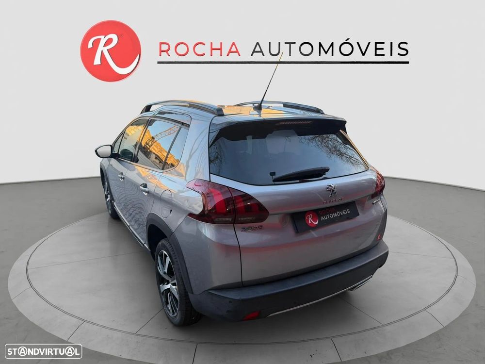 Peugeot 2008 1.2 PureTech GT Line - 6