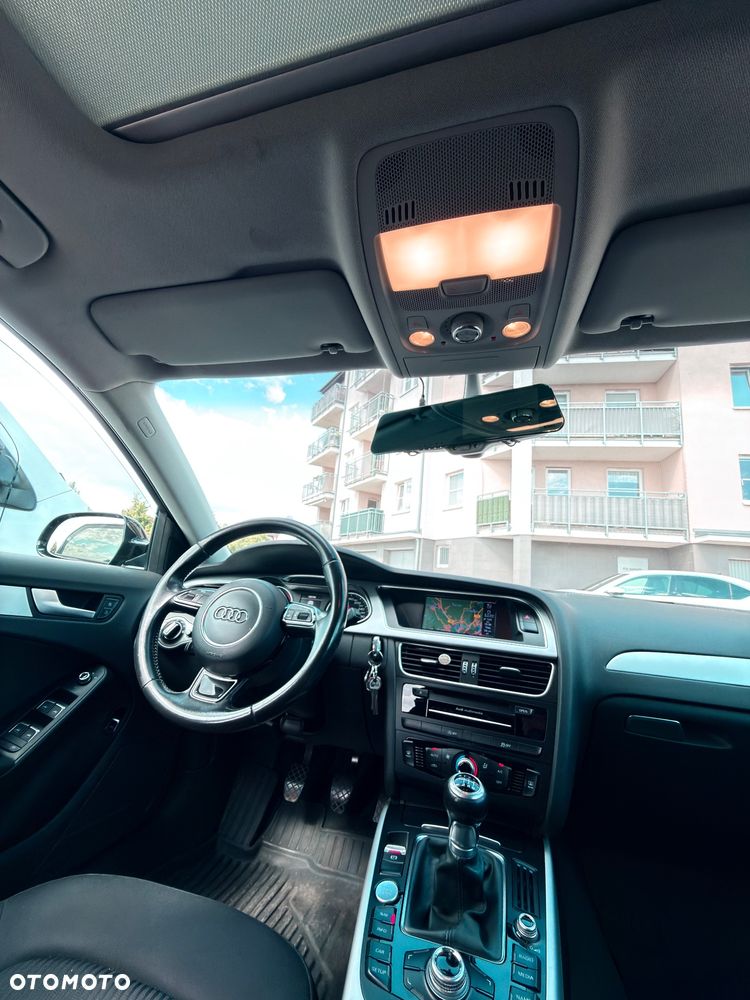 Audi A4 Avant 2.0 TDI - 15