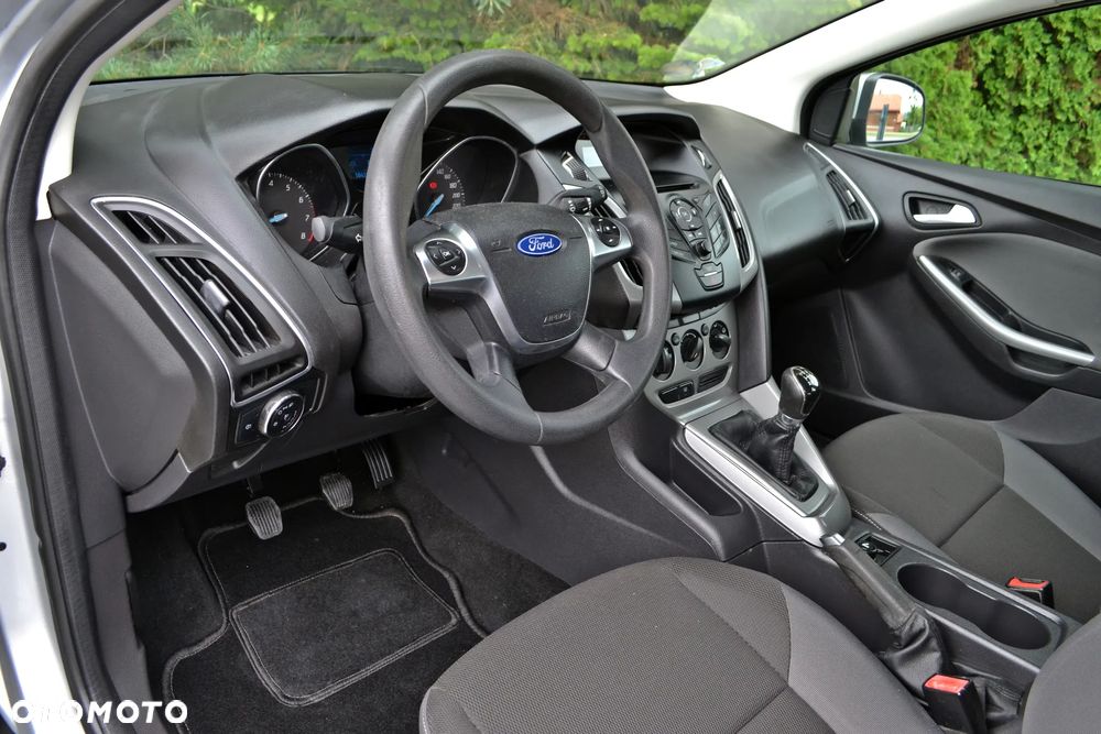 Ford Focus - 18