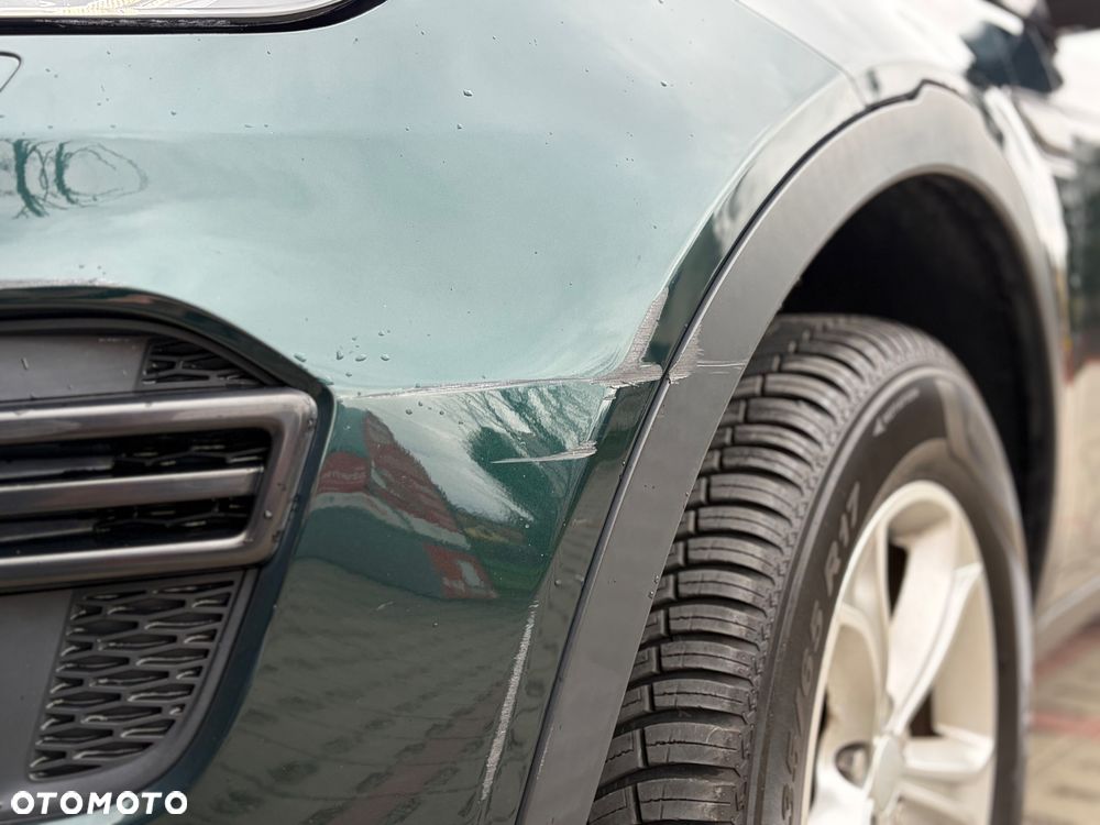 Land Rover Discovery Sport - 12