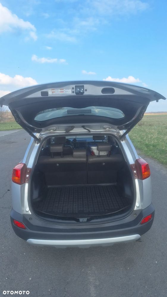 Toyota RAV4 2.0 D-4D Prestige - 6