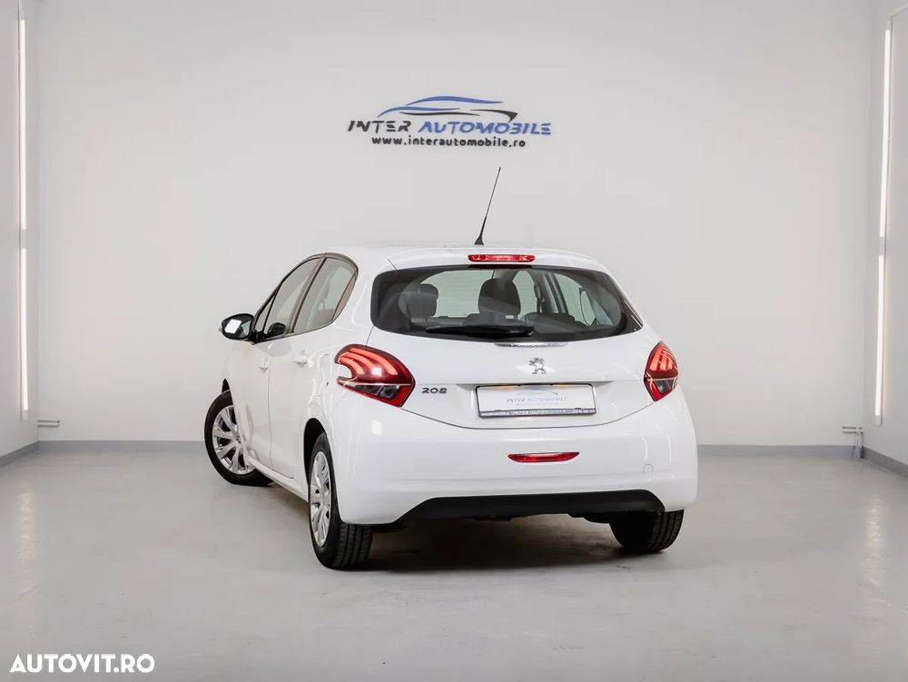 Peugeot 208 1.6 BlueHDi FAP Style - 11