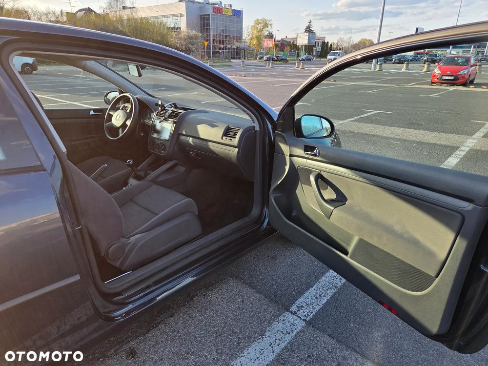 Volkswagen Golf 1.4 Trendline - 24