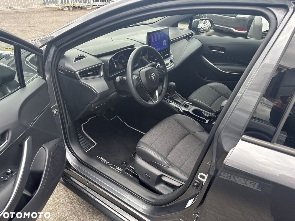 Toyota Corolla 2.0 Hybrid Style - 18