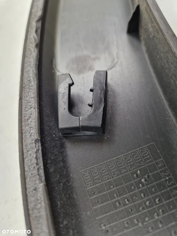 Listwa nakładka lewego przedniego błotnika na błotnik Fiat Panda III 4x4 od 2012 roku - 6